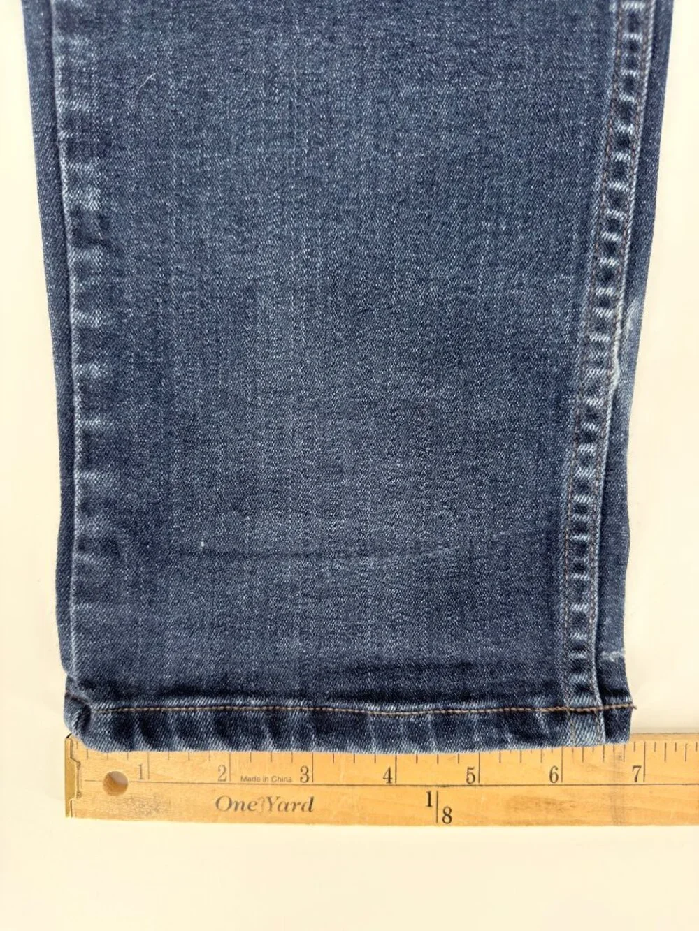 PAIGE Lennox Premium Stretch Jeans Medium Wash 36x33 USA